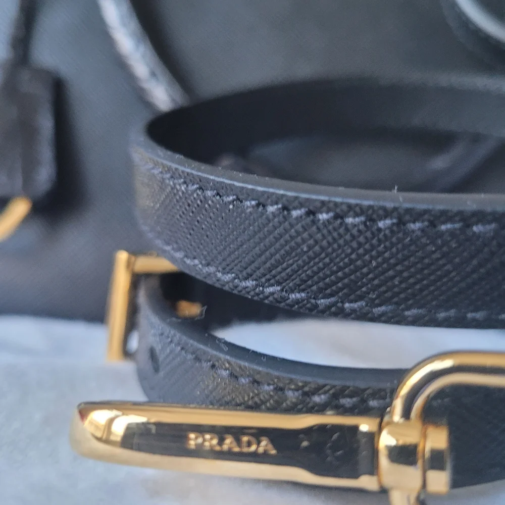 PRADA Crocodile Galleria Saffiano Leather Black Bag - Picture 9 of 17
